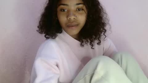 Snapshot of samina2255 chatting on 09-25-25, 06:17 samina2255 online show from 09-25-25, 06:17