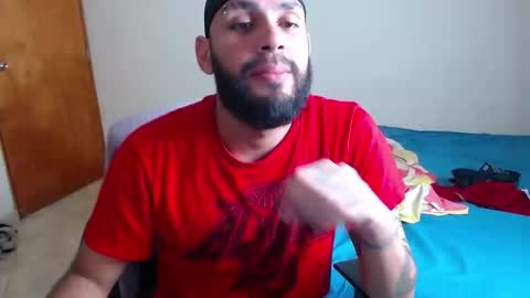 Snapshot of samir_music_ chatting on 11-25-25, 02:33 samir_music_ online show from 11-25-25, 02:33