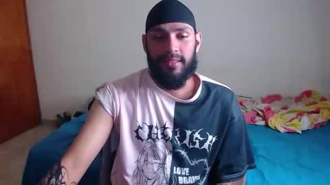 Snapshot of samir_music_ chatting on 12-17-25, 11:38 samir_music_ online show from 12-17-25, 11:38