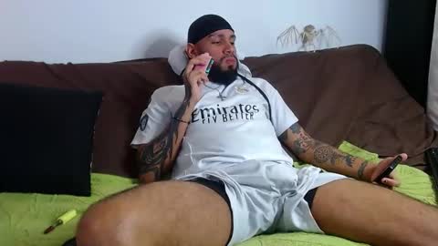 Snapshot of samir_music_ chatting on 02-25-26, 10:52 samir_music_ online show from 02-25-26, 10:52