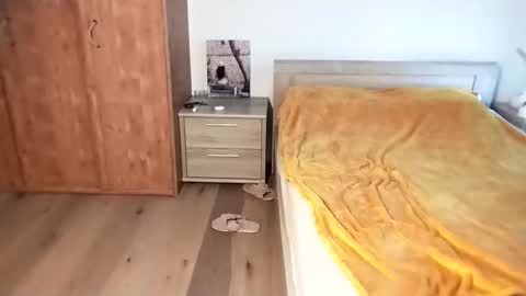 Snapshot of samira161993 chatting on 10-30-25, 12:50 samira161993 online show from 10-30-25, 12:50