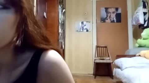 Mira online show from 10-23-25, 04:17