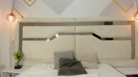 Sammi online show from 03-24-26, 04:06