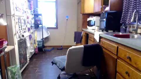 Snapshot of sammiejean85 chatting on 11-16-25, 05:29 SammieJean online show from 11-16-25, 05:29