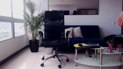 Sammy online show from 09-15-25, 07:36