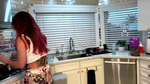 SammyandViolet online show from 09-09-25, 02:11