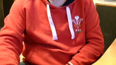 Snapshot of samsenior70 chatting on 11-22-25, 11:04 Sam online show from 11-22-25, 11:04