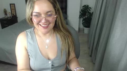 samy_vsn online show from 01-12-25, 02:24