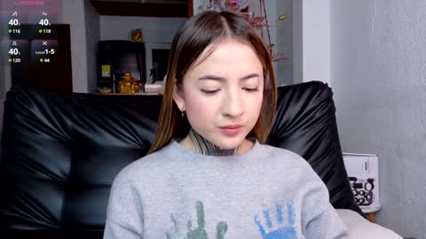Snapshot of samyortiz_ chatting on 01-05-25, 03:00 Samy and Juan online show from 01-05-25, 03:00
