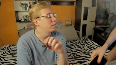 Snapshot of samyscott chatting on 02-05-26, 09:36 SamyScott online show from 02-05-26, 09:36