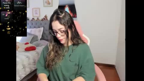 Samanta online show from 10-25-25, 02:56