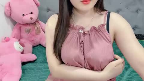 sanami_sian_ online show from 09-30-25, 03:39