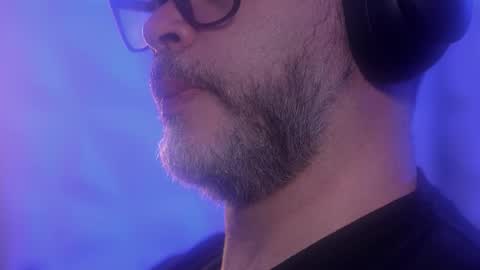 Sanders online show from 10-26-25, 03:01