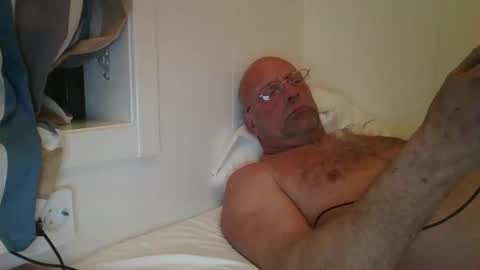 Snapshot of sandnesrune523 chatting on 11-11-25, 06:24 sandnesrune523 online show from 11-11-25, 06:24