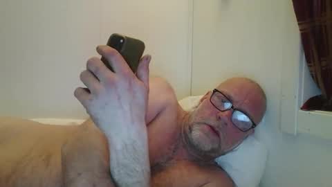 Snapshot of sandnesrune523 chatting on 02-15-26, 12:36 sandnesrune523 online show from 02-15-26, 12:36
