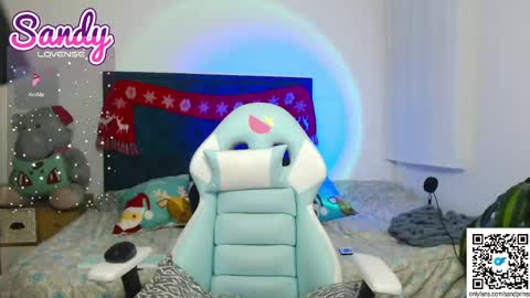 Snapshot of sandprinss chatting on 12-18-24, 02:10 Sandy Prinss online show from 12-18-24, 02:10