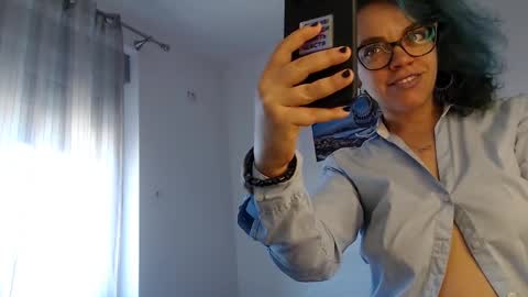 Snapshot of sandra10031989 chatting on 11-12-25, 01:55 Sandra online show from 11-12-25, 01:55