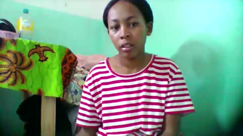 sandra1253099 online show from 11-03-25, 08:26