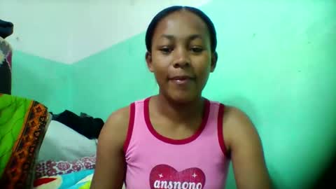 sandra1253099 online show from 12-20-25, 05:36