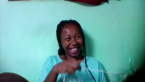 Snapshot of sandra1253099 chatting on 01-17-26, 06:07 sandra1253099 online show from 01-17-26, 06:07