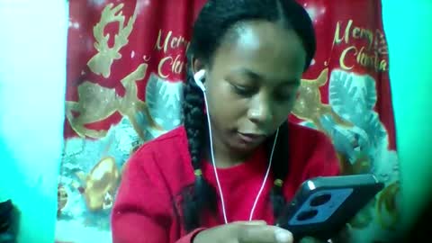 Snapshot of sandra1253099 chatting on 01-18-26, 06:23 sandra1253099 online show from 01-18-26, 06:23