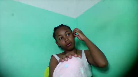 Snapshot of sandra1253099 chatting on 02-08-26, 07:23 sandra1253099 online show from 02-08-26, 07:23