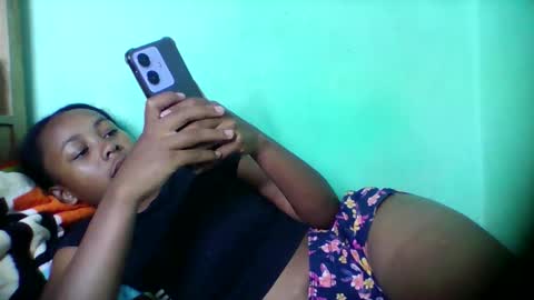 Snapshot of sandra1253099 chatting on 03-05-26, 08:32 sandra1253099 online show from 03-05-26, 08:32