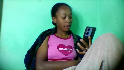 Snapshot of sandra1253099 chatting on 03-10-26, 06:51 sandra1253099 online show from 03-10-26, 06:51