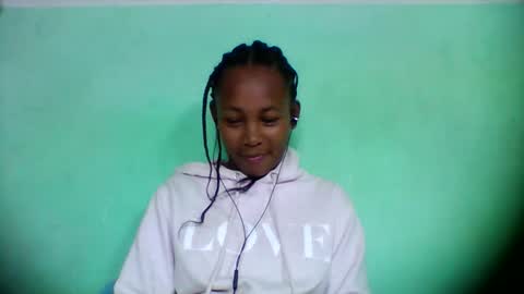 Snapshot of sandra1253099 chatting on 03-13-26, 06:58 sandra1253099 online show from 03-13-26, 06:58