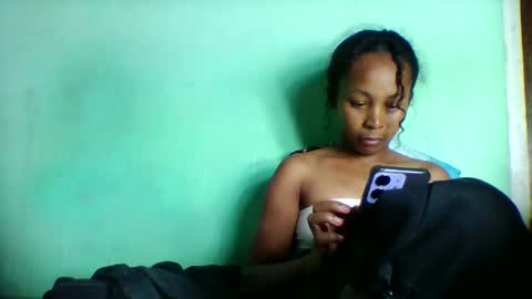 Snapshot of sandra1253099 chatting on 03-31-26, 06:52 sandra1253099 online show from 03-31-26, 06:52