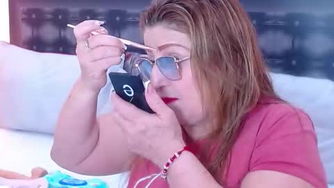 SANDRA online show from 10-19-25, 10:27