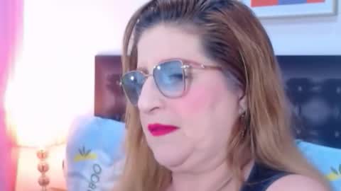 SANDRA online show from 11-11-25, 11:32