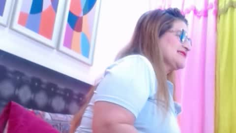 SANDRA online show from 11-25-25, 11:43