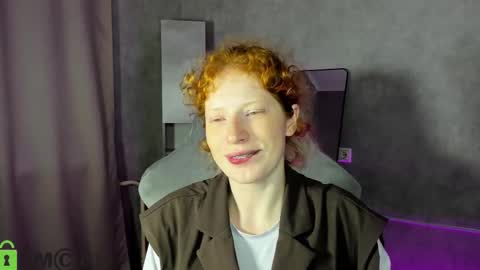 Sandra online show from 09-11-25, 01:28
