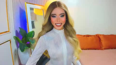 Sandra Hornball online show from 01-12-26, 12:21