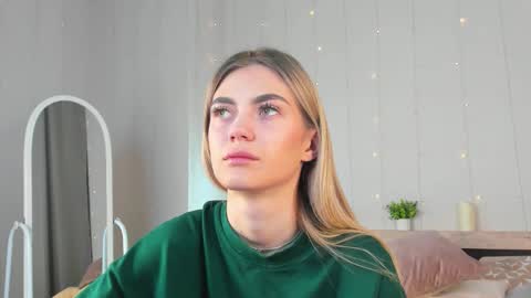 sandraa_anderson online show from 10-19-25, 11:38