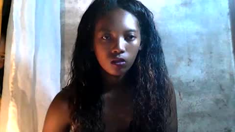 Snapshot of sandrine718 chatting on 01-07-26, 07:00 sandrine718 online show from 01-07-26, 07:00