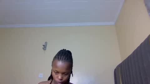 sandy online show from 11-19-25, 01:27