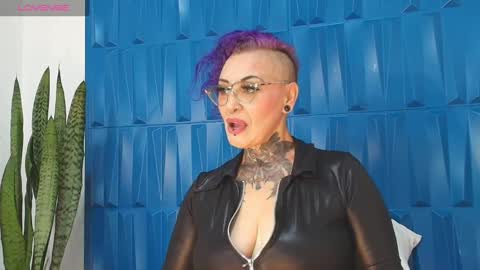 Sandy Rose online show from 01-28-25, 05:46