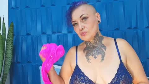 Sandy Rose online show from 02-16-25, 07:16