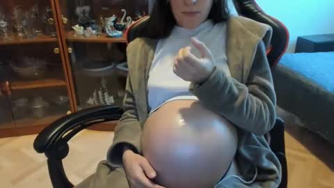 Sandy online show from 12-11-24, 12:02