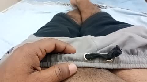 Snapshot of santhoshlees chatting on 02-21-25, 06:15 Harder online show from 02-21-25, 06:15