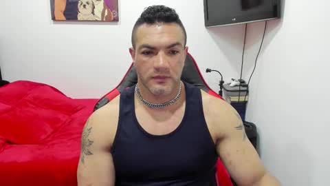 Snapshot of santi_pastori chatting on 11-15-25, 04:14 santi_pastori online show from 11-15-25, 04:14