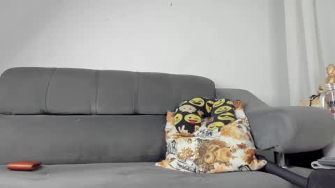 Santiago online show from 09-24-25, 01:31