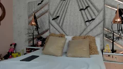 Snapshot of santiabader chatting on 11-03-25, 03:30 SantiAbader online show from 11-03-25, 03:30