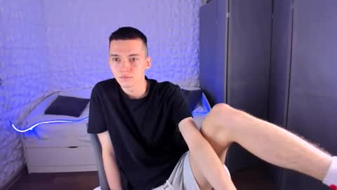 santiago__perez online show from 11-20-25, 07:41