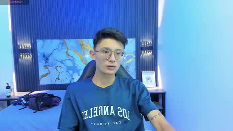 Snapshot of santiago_russo18 chatting on 02-06-26, 07:06 santiago_russo18 online show from 02-06-26, 07:06