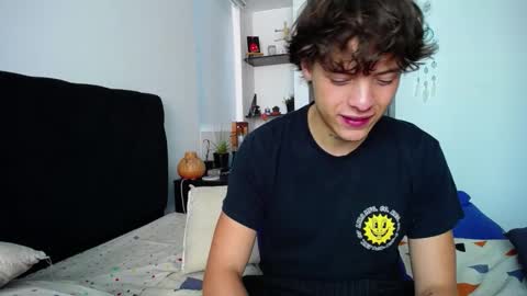 Santii online show from 12-21-24, 02:15