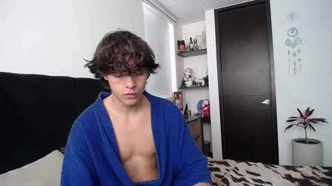 Santii online show from 03-11-25, 04:07