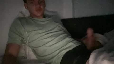 santostreamrcash online show from 11-17-25, 05:13